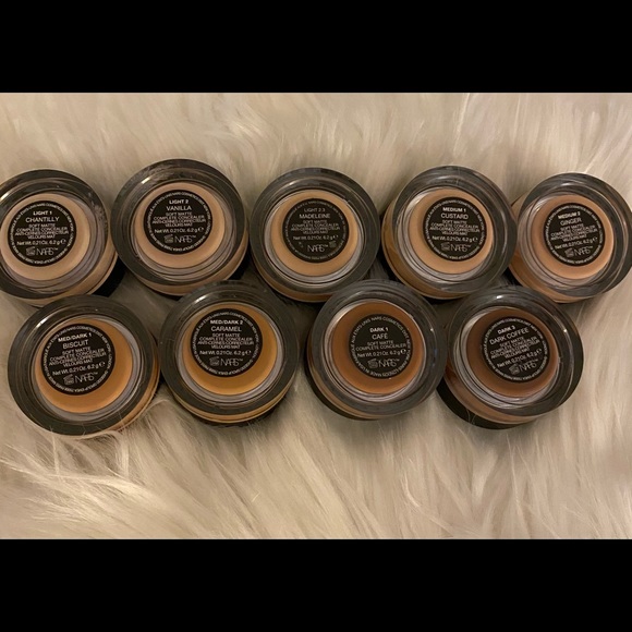 READ DESCRIPTION BOX Nars Soft Matte Concealer